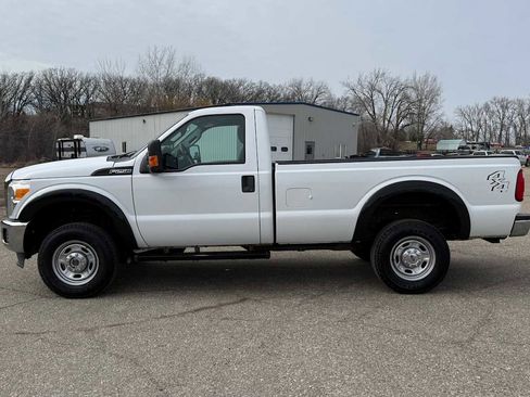 Used 2016 Ford F250 XL w/ Power Equipment Group image 6