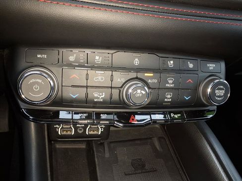 Used 2023 Dodge Durango R/T w/ Blacktop Package image 20