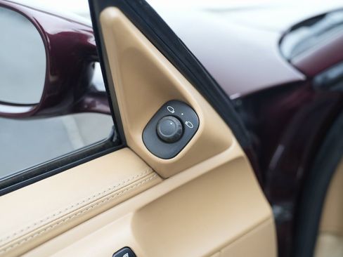 Used 2006 Porsche 911 Carrera 4 image 24