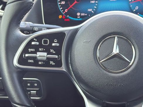 Used 2021 Mercedes-Benz GLA 250 image 22