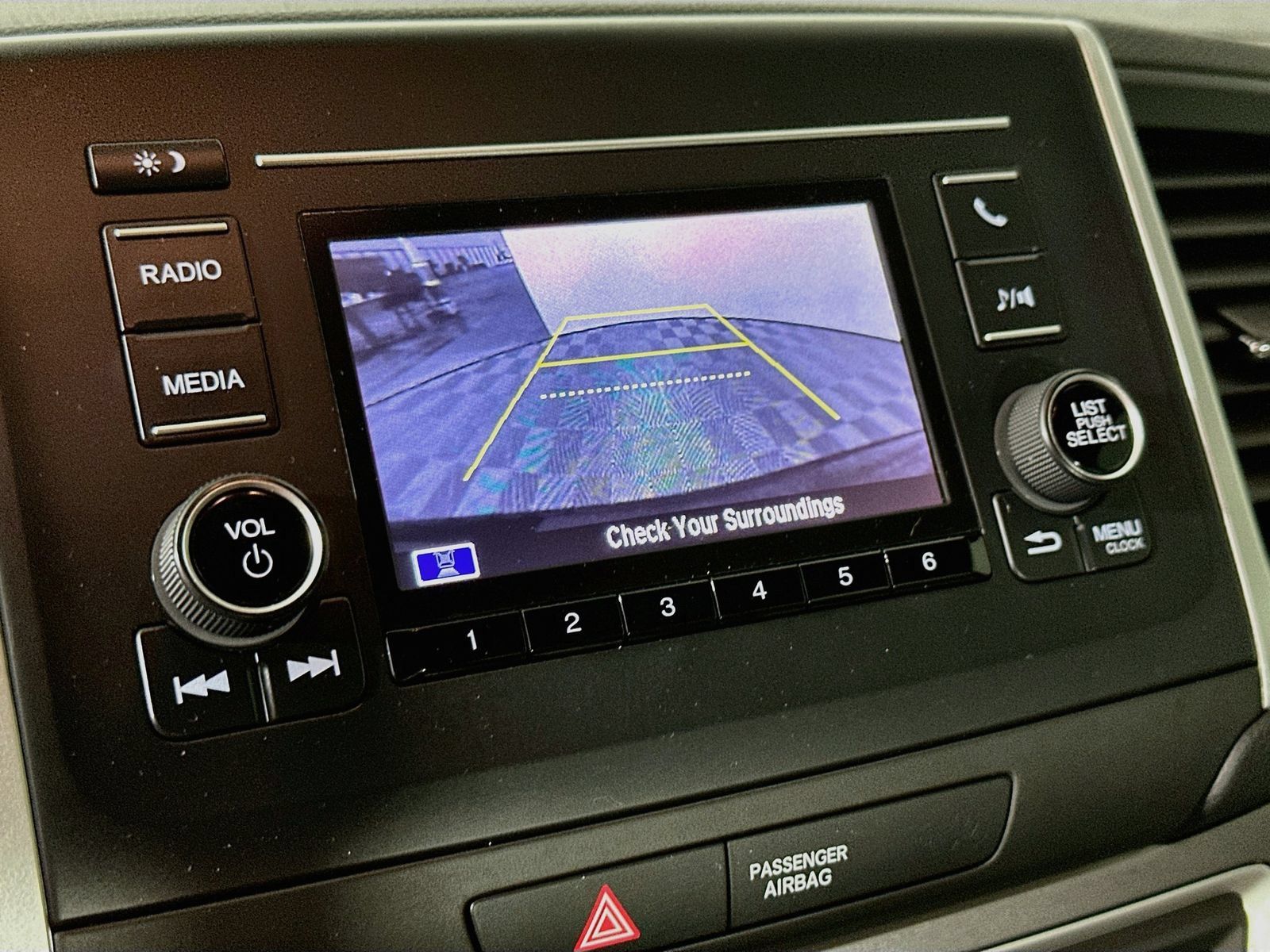 Used 2019 Honda Pilot LX image 14