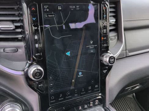 Used 2022 RAM 2500 Laramie w/ Night Edition AWD/4WD image 29