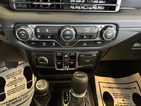 New 2025 Jeep Gladiator Sport w/ Premium Package image 14