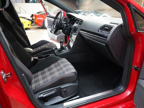 Used 2016 Volkswagen GTI S image 47