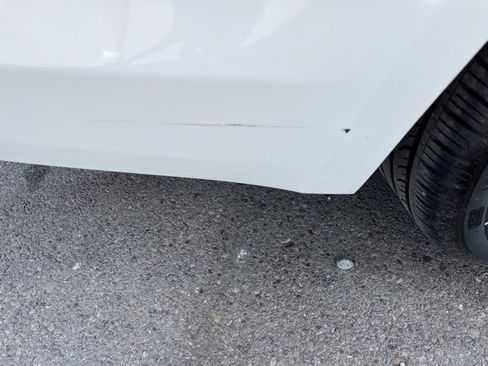 Used 2017 BMW 530i w/ Premium Package image 11