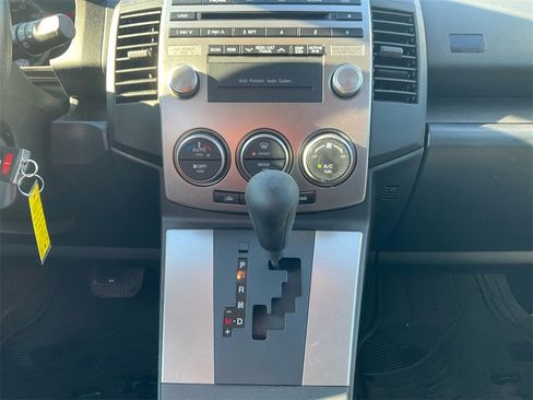 Used 2009 MAZDA MAZDA5 Sport image 11