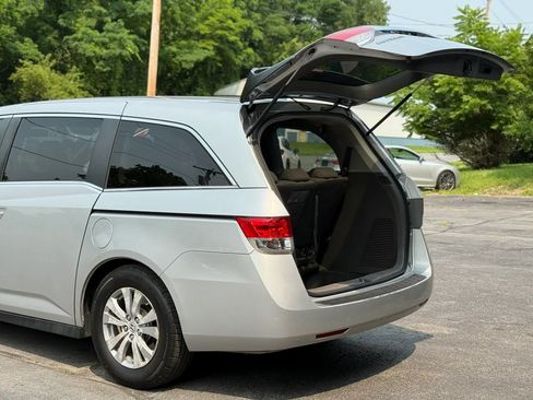 Used 2015 Honda Odyssey EX image 45