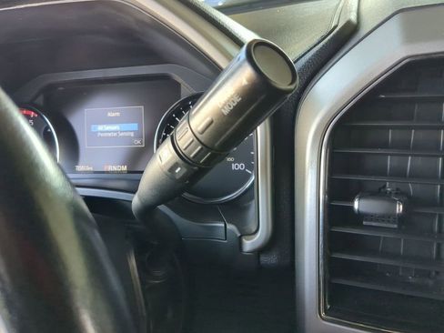 Used 2021 Ford F250 Lariat w/ Tremor Off-Road Package image 8