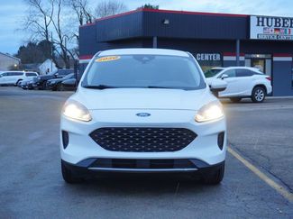 Used 2020 Ford Escape SE video 2