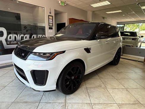 Used 2020 Land Rover Range Rover Sport SVR AWD/4WD image 4