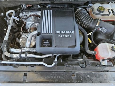 Used 2023 Chevrolet Silverado 1500 LT image 31