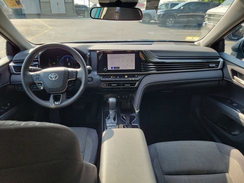 Used 2025 Toyota Camry LE FWD image 12