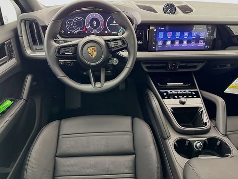 New 2026 Porsche Cayenne Coupe AWD/4WD image 25