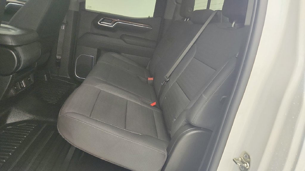 Certified 2025 Chevrolet Silverado 1500 LT w/ Safety Package AWD/4WD image 23