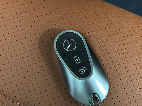 New 2026 Mercedes-Benz GLC 300 4MATIC image 37