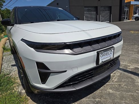 New 2025 Jeep Wagoneer S Limited image 2