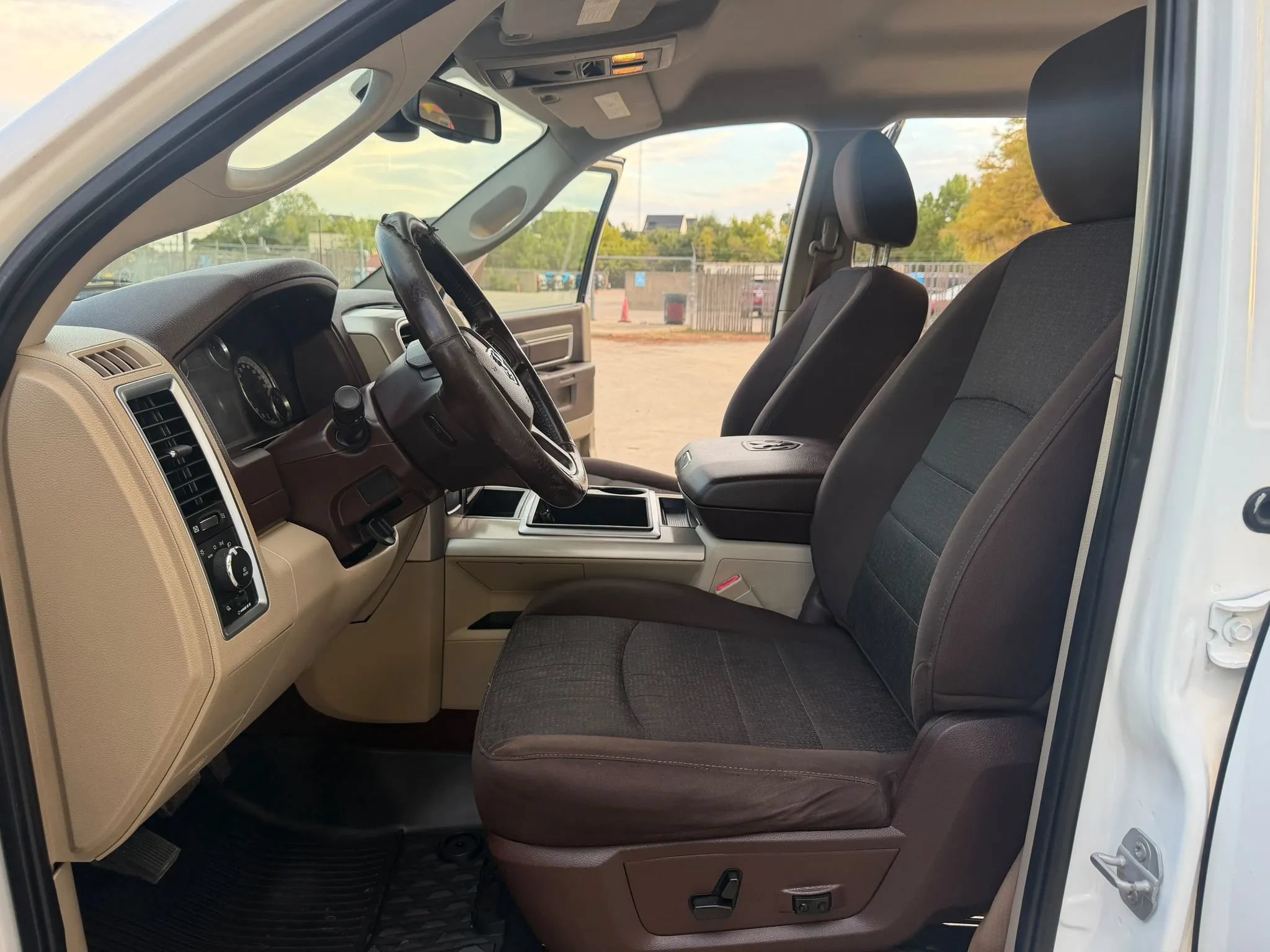 Used 2014 RAM 1500 Lone Star RWD image 38