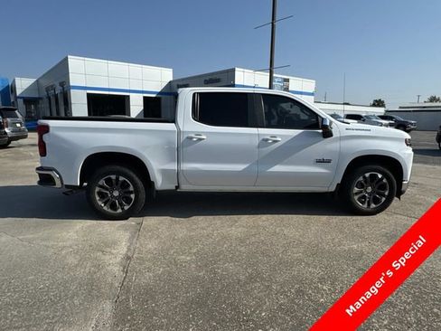 Used 2021 Chevrolet Silverado 1500 LT w/ Bed Protection Package image 1