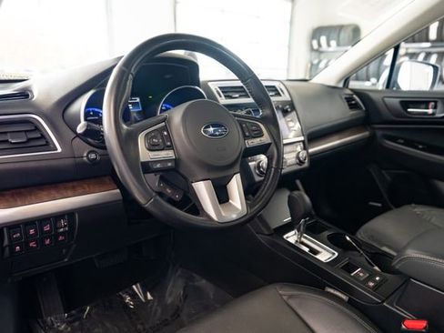 Used 2016 Subaru Outback 2.5i Limited AWD/4WD image 25