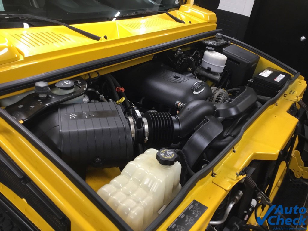 Used 2003 HUMMER H2 w/ Preferred Equipment Group AWD/4WD image 45