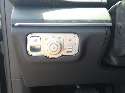 Certified 2025 Mercedes-Benz GLS 450 4MATIC image 14