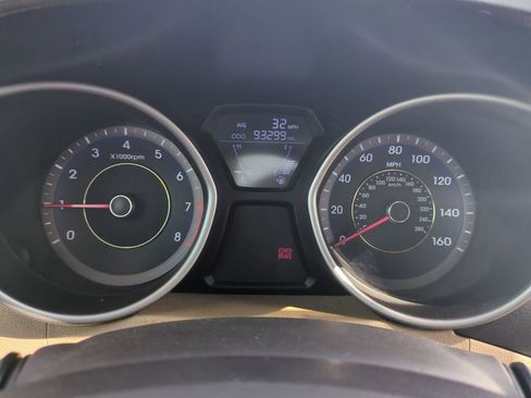 Used 2013 Hyundai Elantra GLS image 33