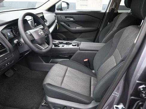 New 2026 Nissan Rogue SV image 9