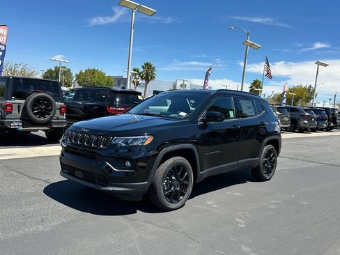 New 2026 Jeep Compass Latitude AWD/4WD image 2