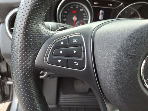 Certified 2020 Mercedes-Benz GLA 250 4MATIC image 16