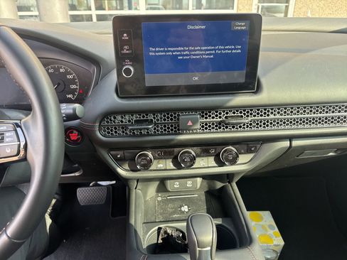 Used 2026 Honda HR-V Sport image 10