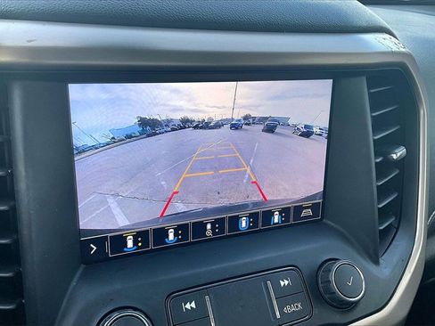 Used 2020 GMC Acadia Denali w/ Technology Package image 23