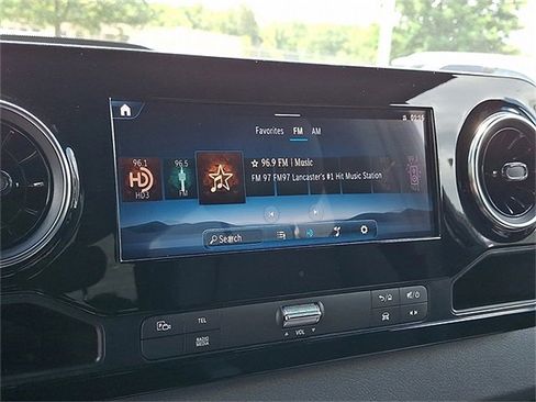 Used 2025 Mercedes-Benz Sprinter 2500 image 16