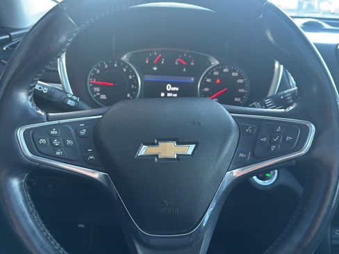 Used 2019 Chevrolet Equinox Premier image 22