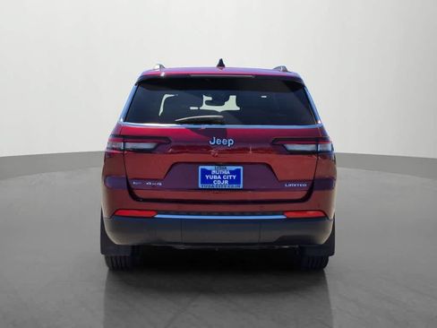 Used 2023 Jeep Grand Cherokee L Limited w/ Rear Seat Video Group I AWD/4WD image 5