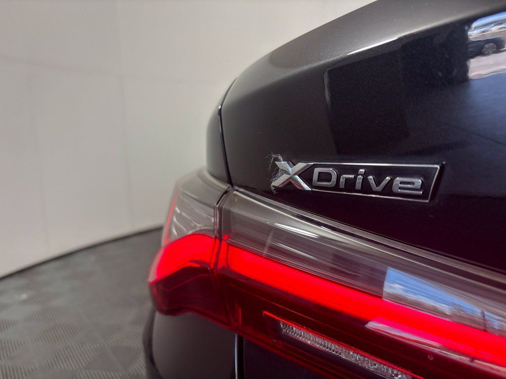 Certified 2022 BMW 430i xDrive Coupe w/ Convenience Package AWD/4WD image 10