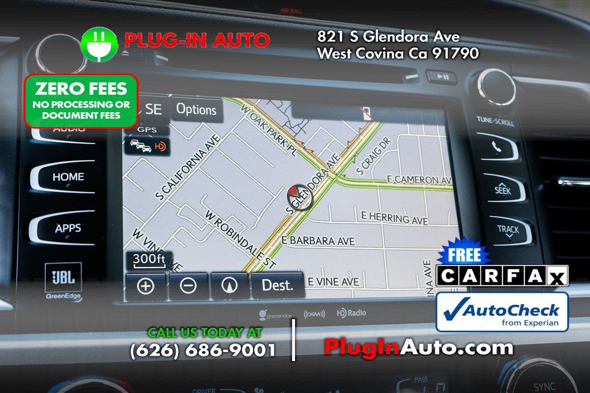 Used 2019 Toyota Highlander Limited AWD/4WD image 32