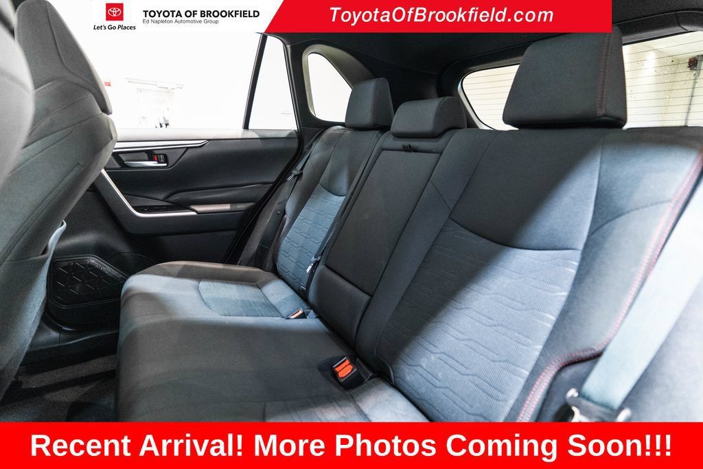 Used 2024 Toyota RAV4 SE w/ Weather & Moonroof Package AWD/4WD image 30