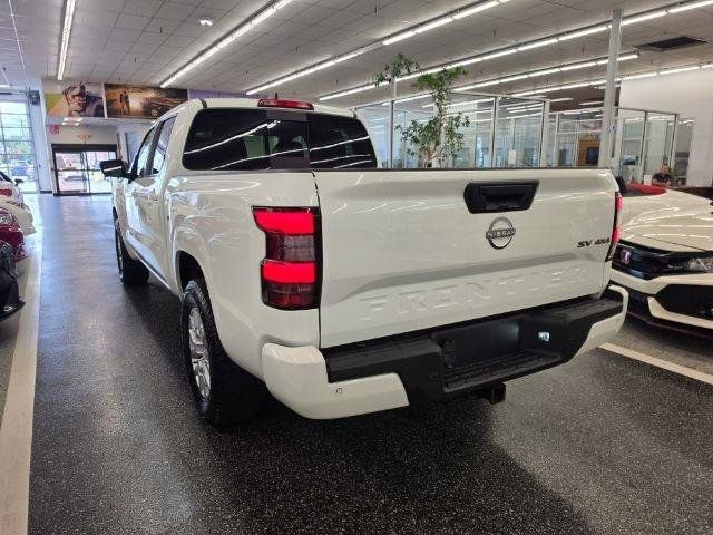Used 2023 Nissan Frontier SV w/ Technology Package AWD/4WD image 7