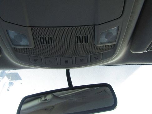 Used 2016 Ford Fusion SE w/ Equipment Group 202A image 21