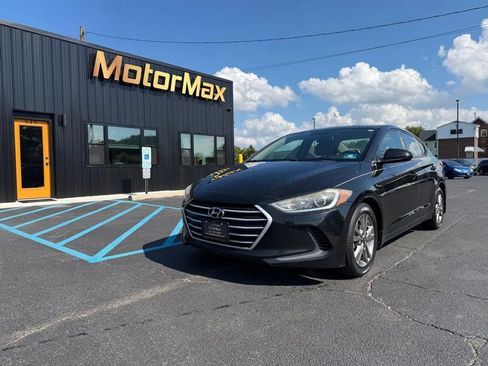 Used 2018 Hyundai Elantra SEL FWD image 1