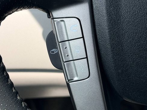 Used 2015 Honda Odyssey EX-L image 37