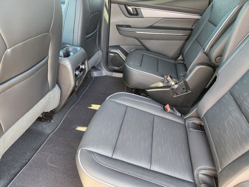 New 2026 Buick Enclave Sport Touring w/ Power Package image 21