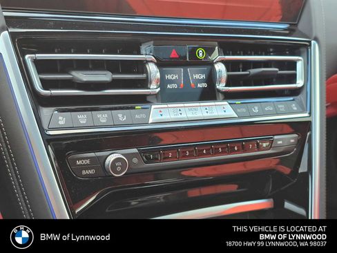 New 2026 BMW 840i xDrive AWD/4WD image 32