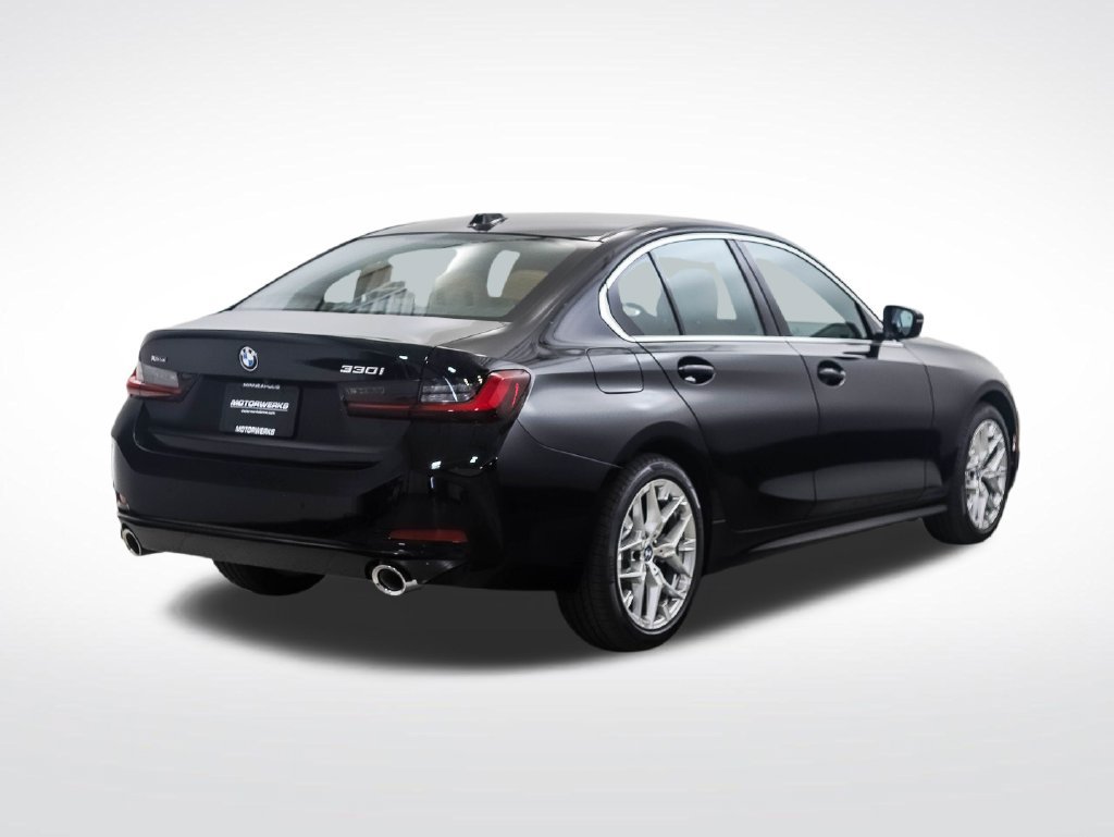 Used 2026 BMW 330i xDrive Sedan w/ Convenience Package AWD/4WD image 5