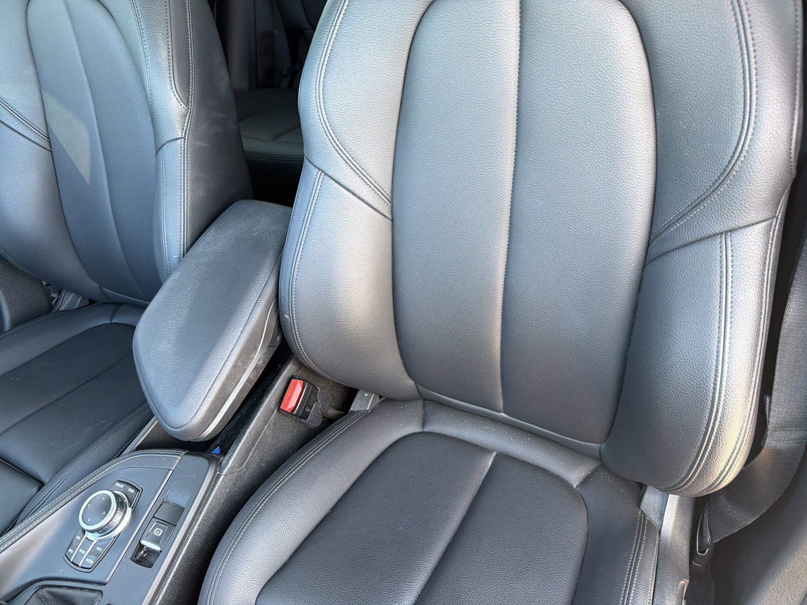 Used 2020 BMW X2 sDrive28i w/ Convenience Package FWD image 23