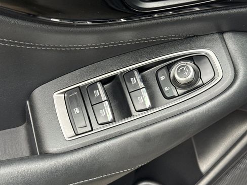 Used 2021 Subaru Outback Limited XT image 12