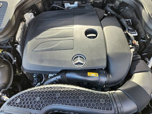 Certified 2022 Mercedes-Benz GLC 300 4MATIC image 31