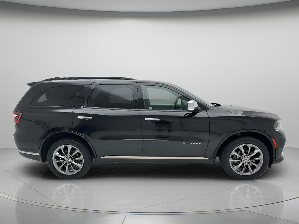 Used 2022 Dodge Durango Citadel AWD/4WD image 2