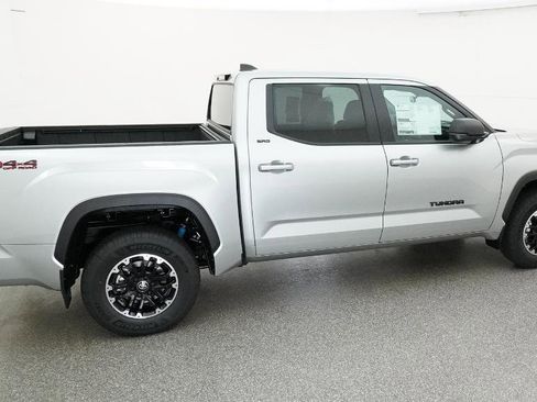 New 2026 Toyota Tundra SR5 AWD/4WD image 13
