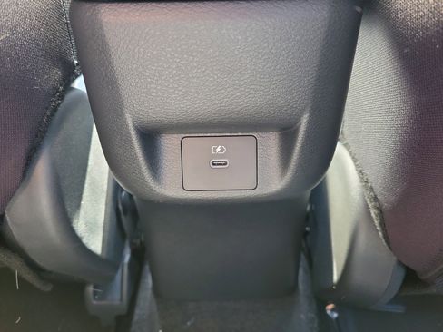 Used 2025 Nissan Versa SV w/ Trunk Package FWD image 14